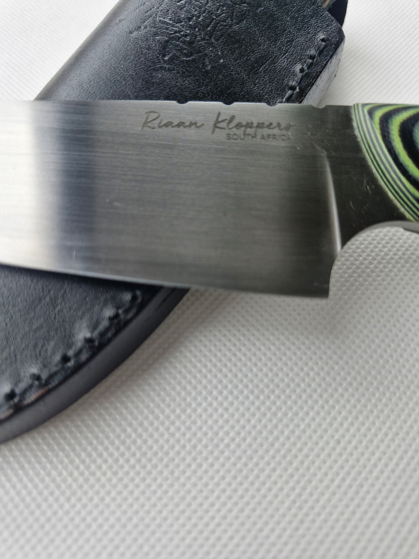 JRK Hunter G/B G10