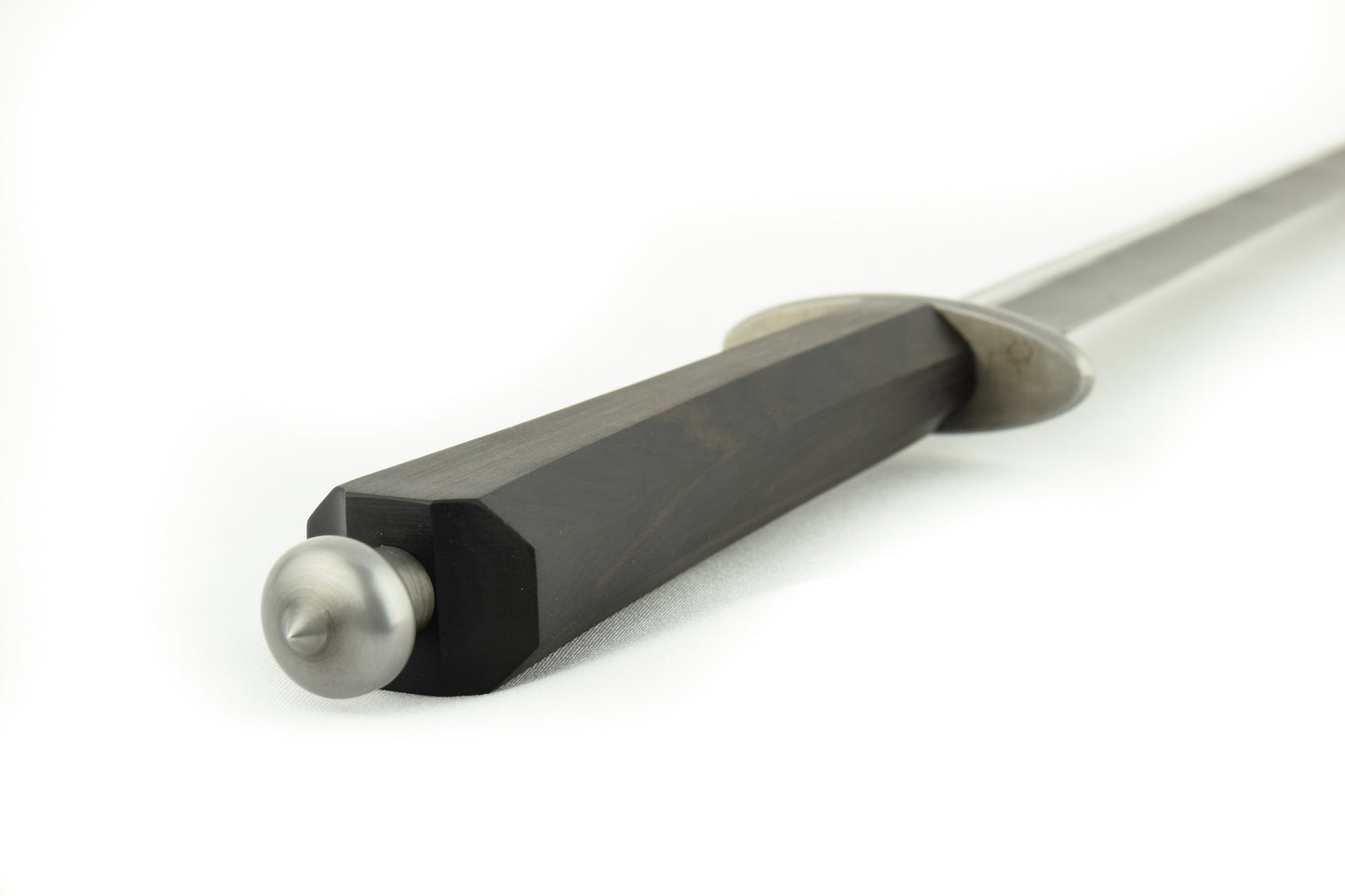 Wagon wheel Dagger