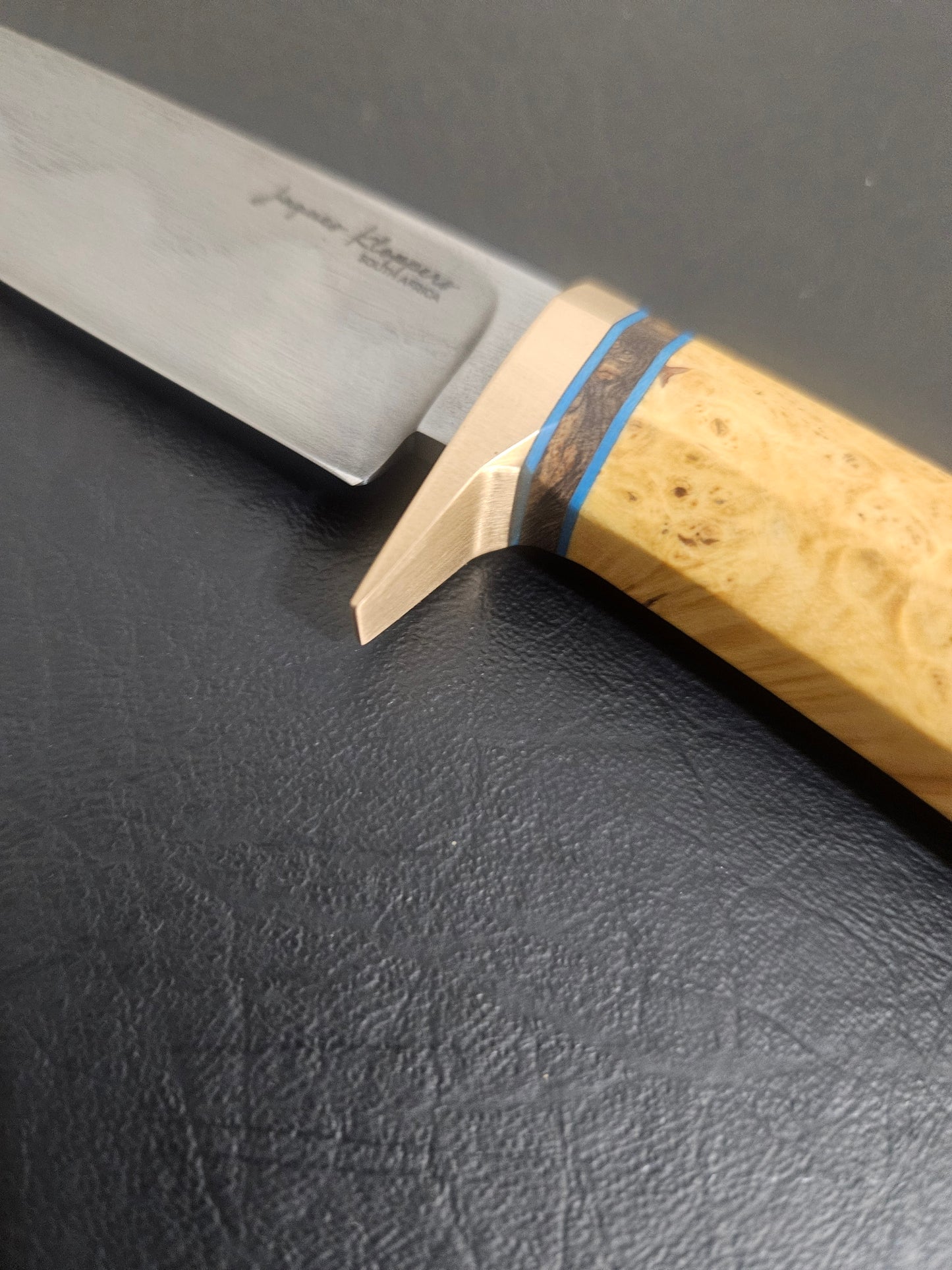 JRK Executive Hunter "Maple"