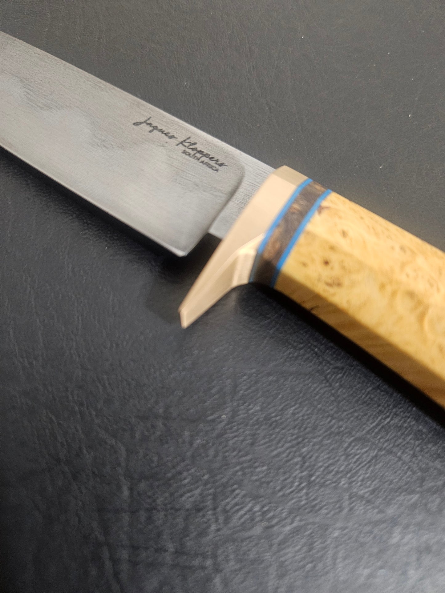 JRK Executive Hunter "Maple"