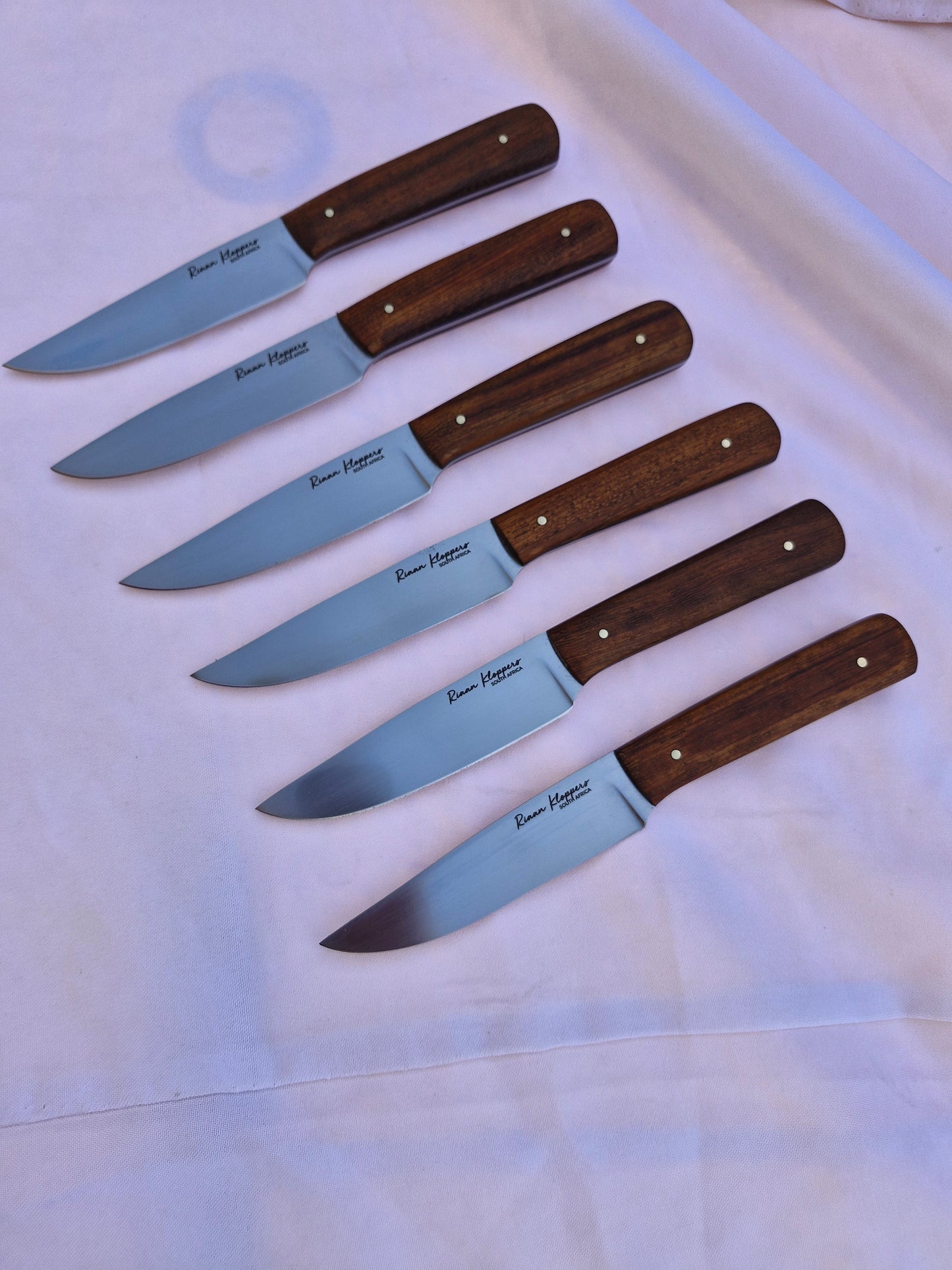 JRK 6 Piece Steak Knive set in Box