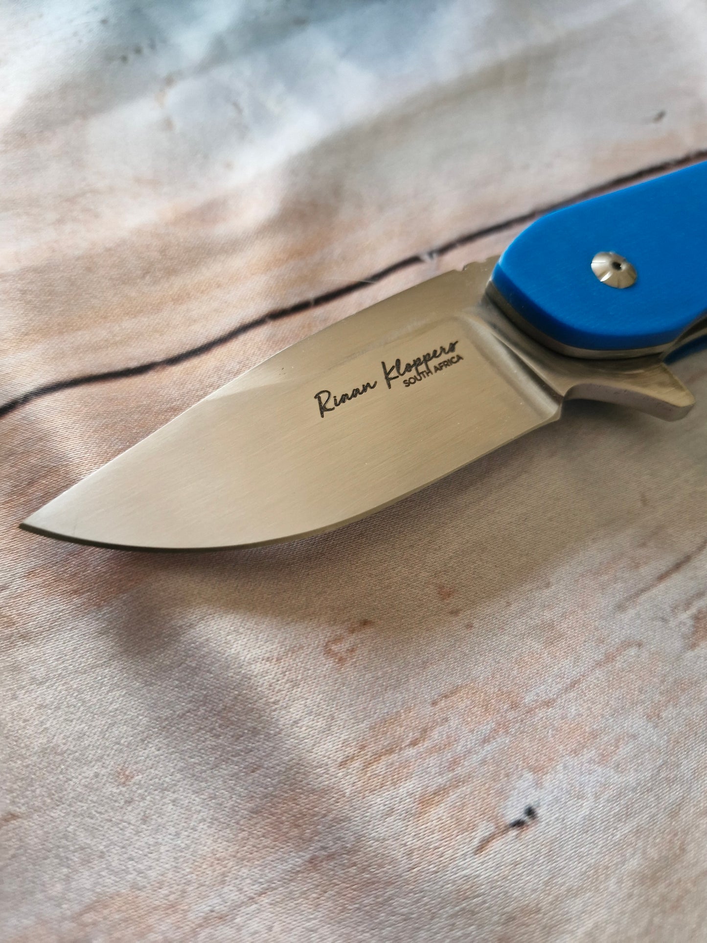 JRK VDL 01 Linerlock Knife "Medium, Blue"