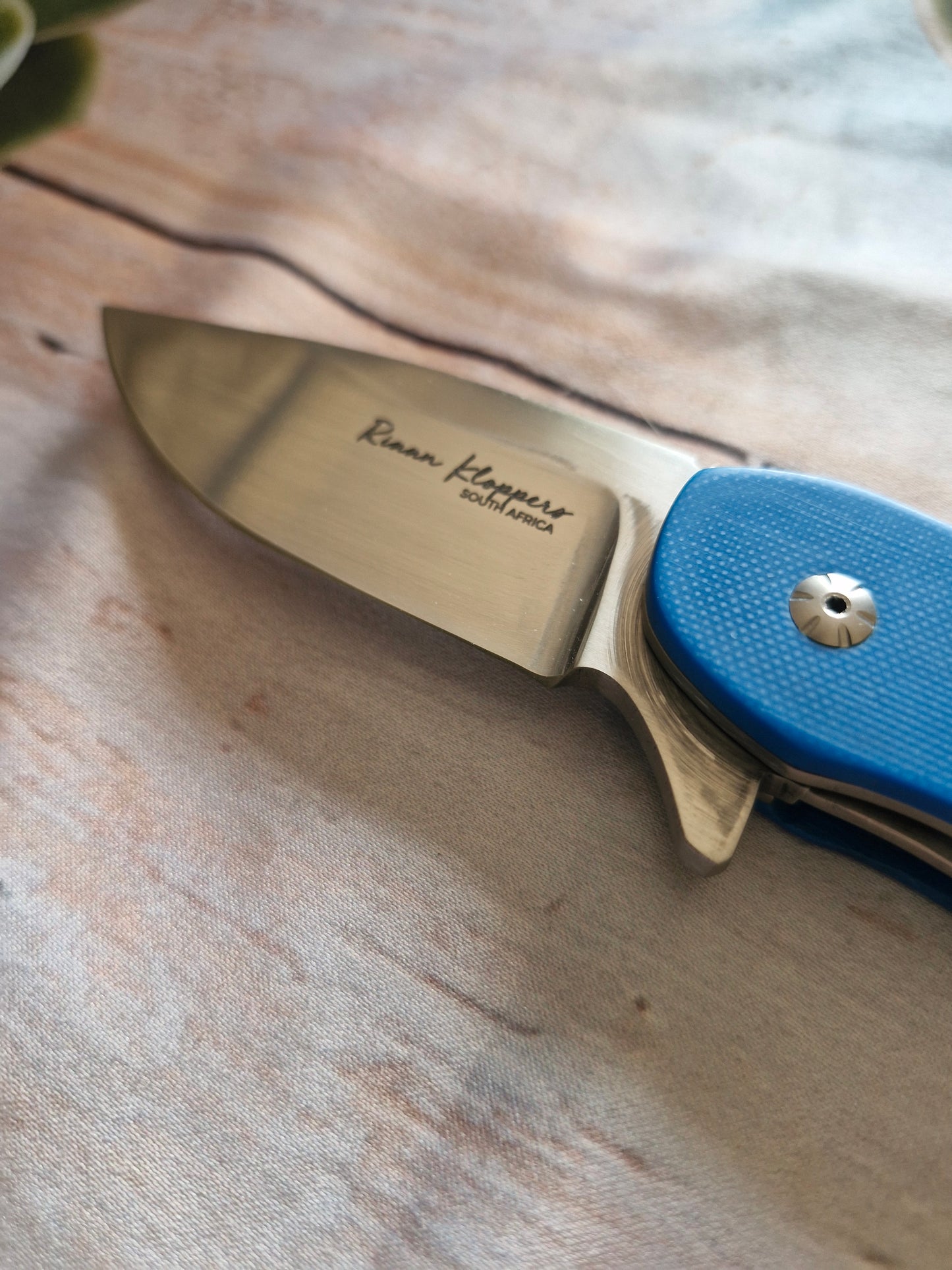 JRK VDL 01 Linerlock Knife "Medium, Blue"