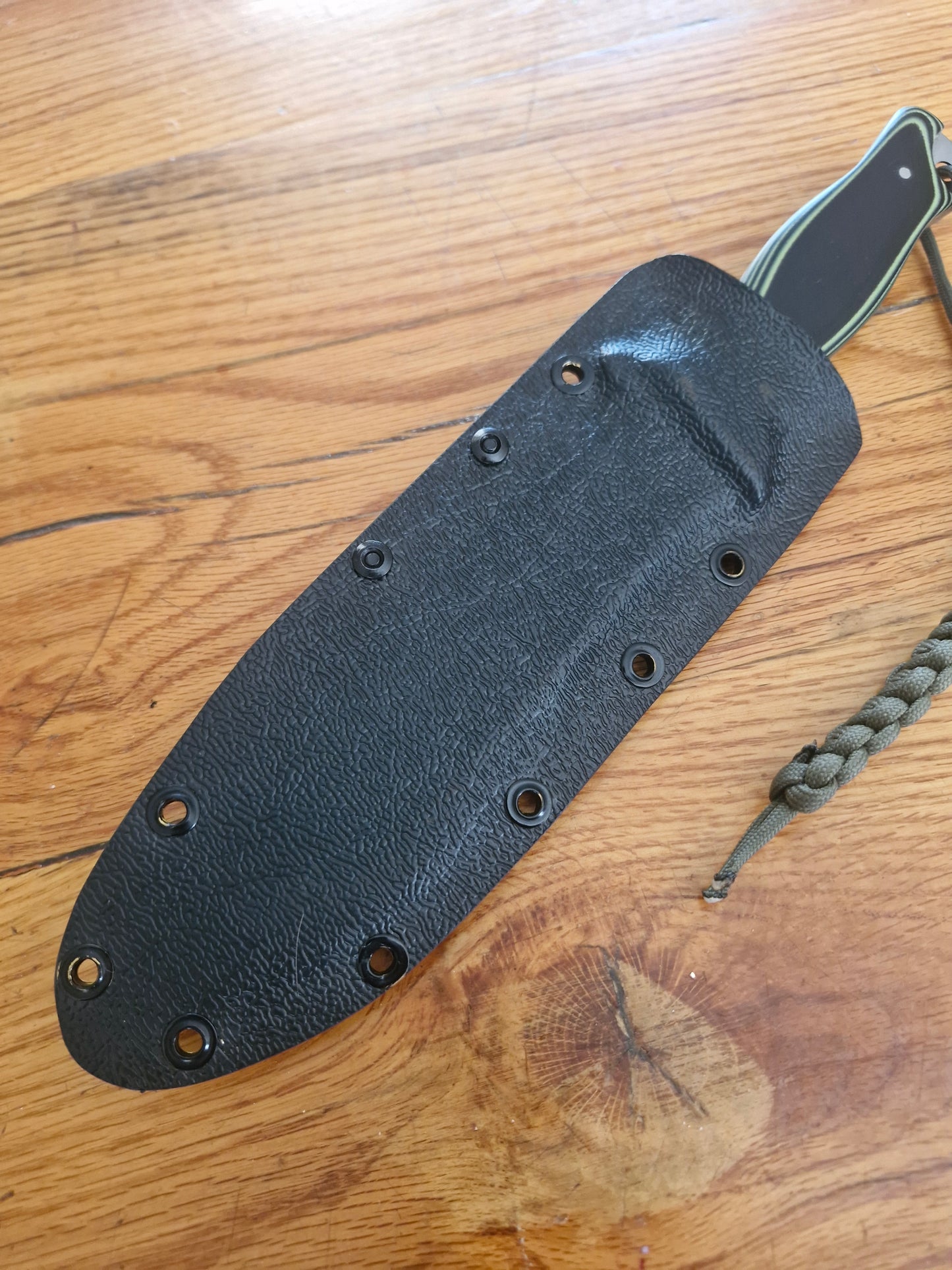 JRK New Age Fighter "Black and Green G10"